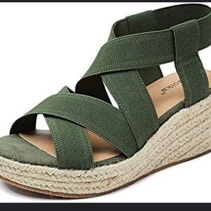 Green wedge ww sandals